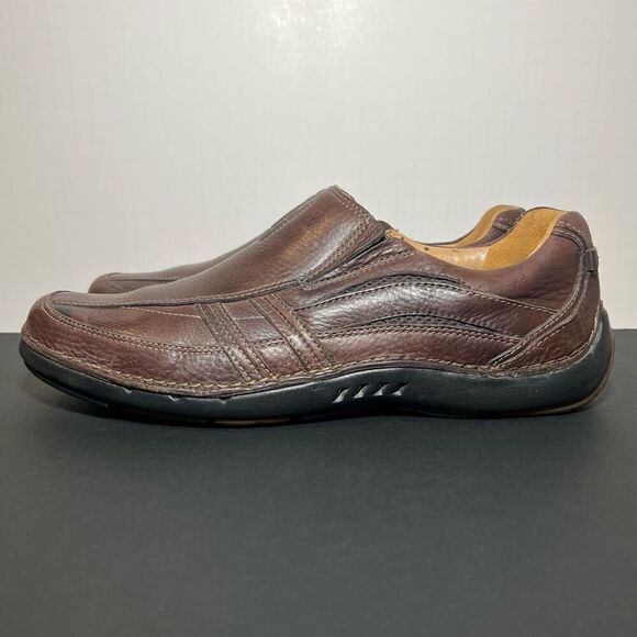 Mens CLARKS Unstructured Brown Leather Slip On Casual Shoes / Size 9.5 Medium - Picture 3 of 8